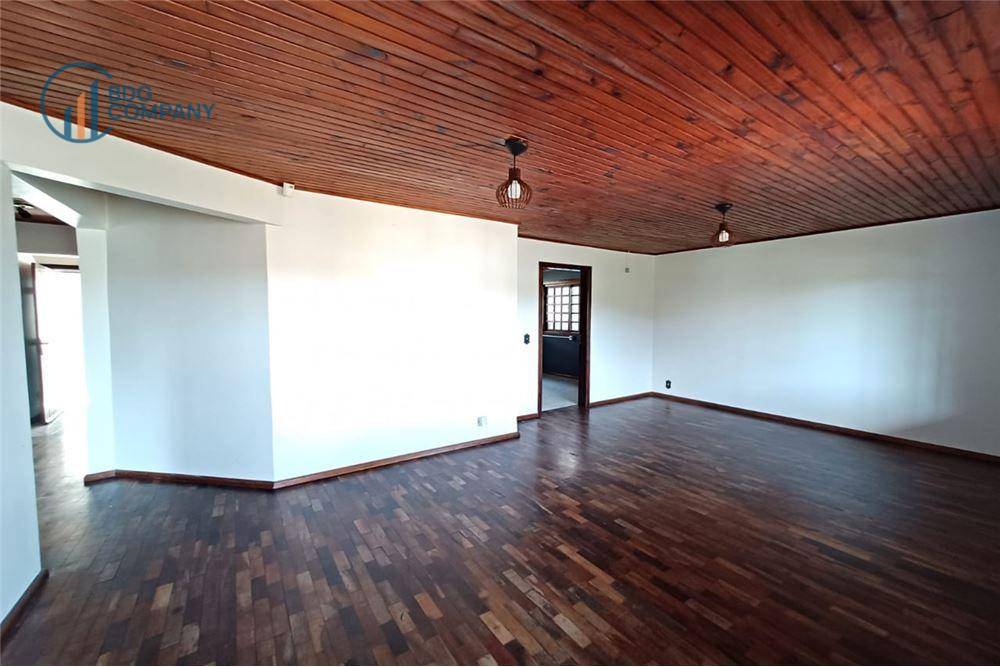 Casa à venda com 3 quartos, 130m² - Foto 10