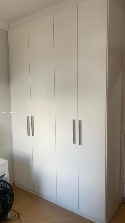 Apartamento à venda com 3 quartos, 87m² - Foto 13