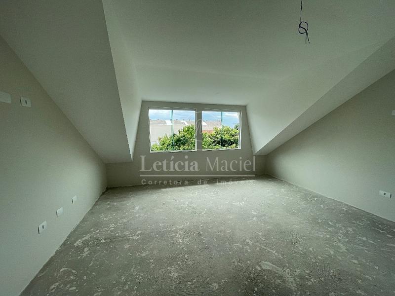 Sobrado à venda com 3 quartos, 108m² - Foto 2