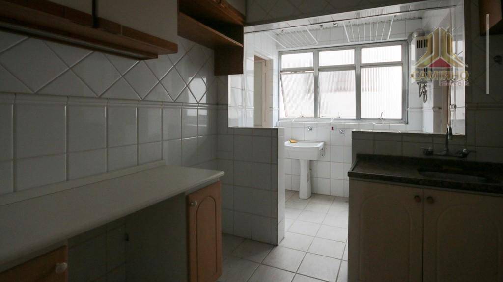 Apartamento à venda com 2 quartos, 71m² - Foto 11