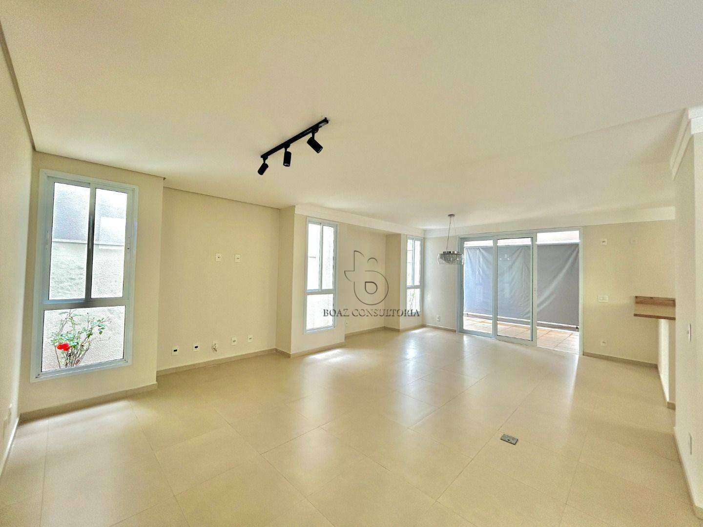 Sobrado à venda e aluguel com 3 quartos, 262m² - Foto 32