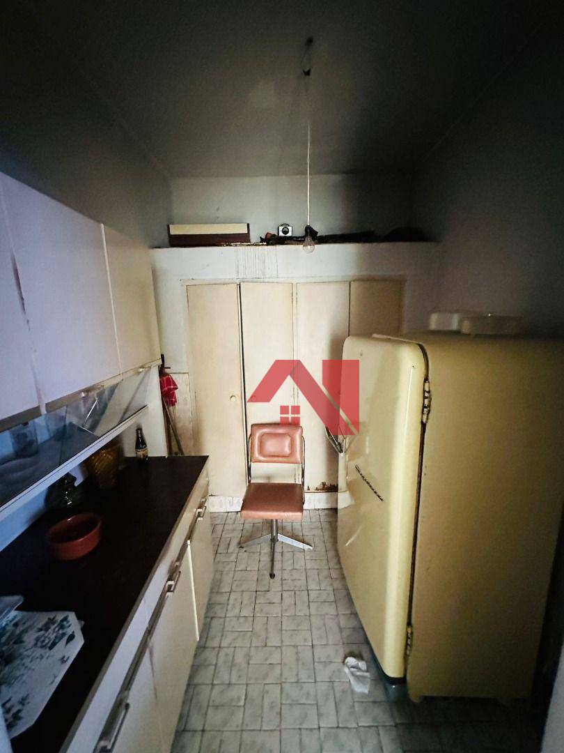 Casa à venda com 3 quartos, 200m² - Foto 6