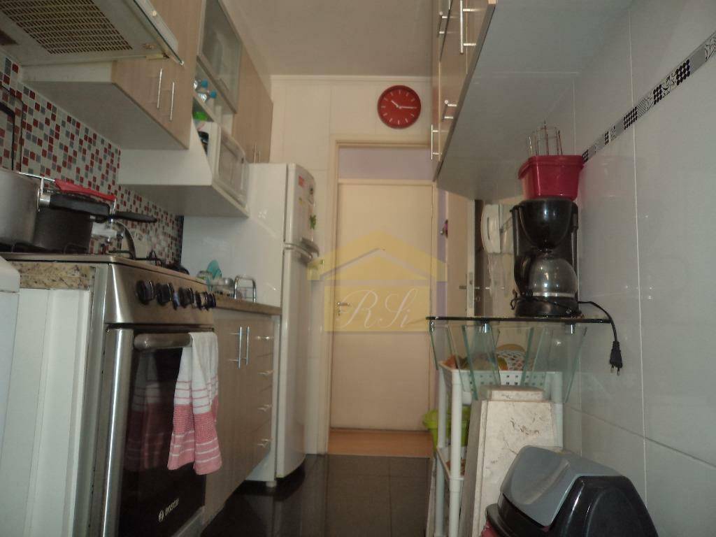 Apartamento à venda com 2 quartos, 55m² - Foto 10