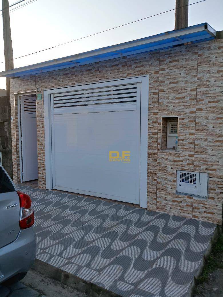 Casa à venda com 2 quartos, 1m² - Foto 2