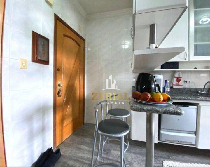 Apartamento à venda com 3 quartos, 107m² - Foto 6