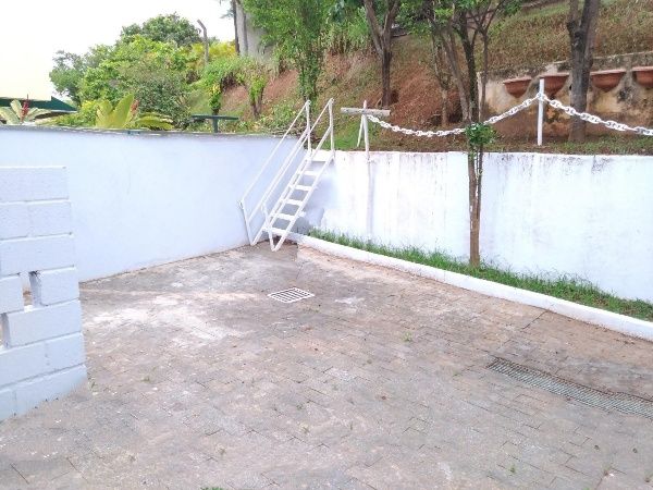 Casa de Condomínio à venda e aluguel com 3 quartos, 249m² - Foto 31