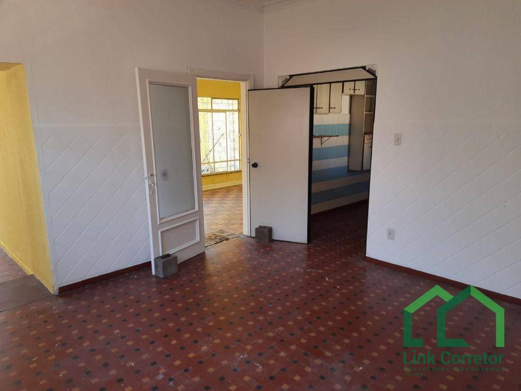 Casa para alugar com 3 quartos, 150m² - Foto 19