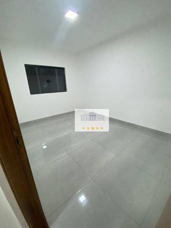 Casa à venda com 3 quartos, 170m² - Foto 12