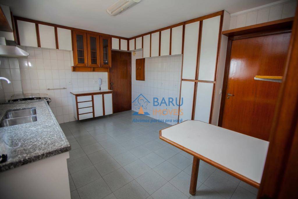 Cobertura à venda com 3 quartos, 310m² - Foto 25