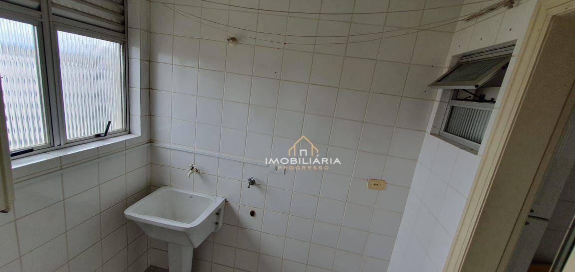 Apartamento para alugar com 2 quartos, 73m² - Foto 8