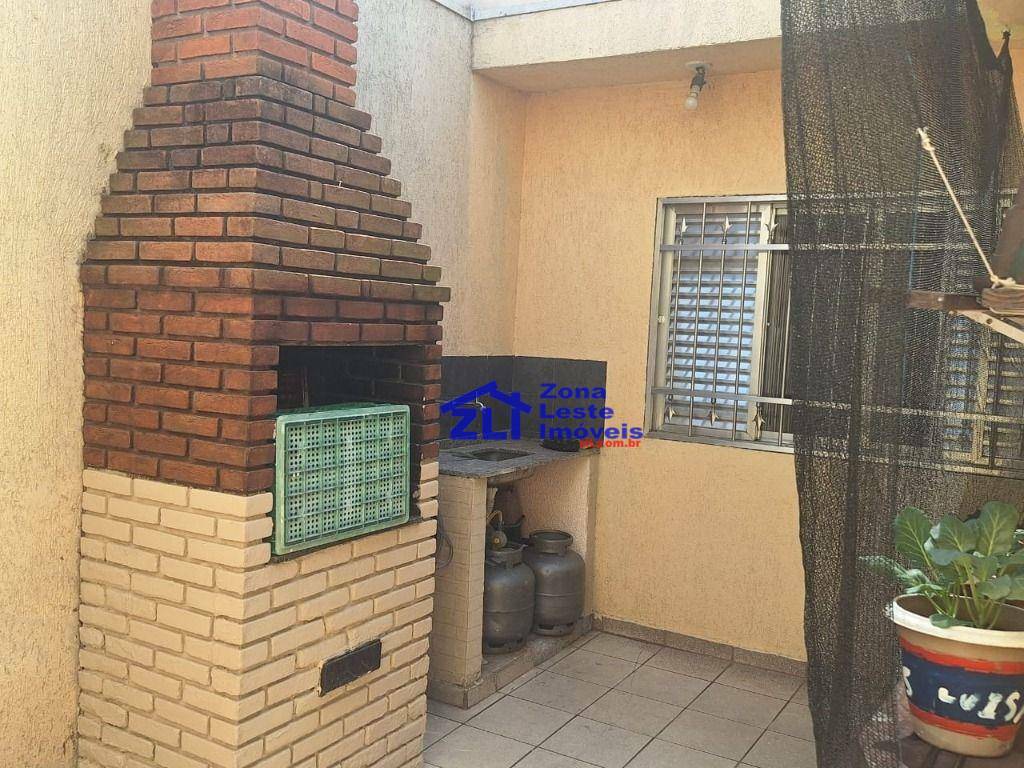 Casa à venda com 2 quartos, 148m² - Foto 3