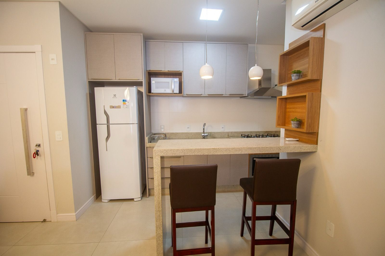 Apartamento à venda com 2 quartos, 82m² - Foto 13