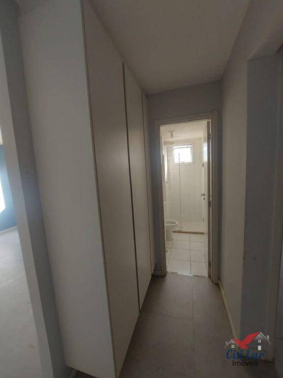 Apartamento à venda com 2 quartos, 43m² - Foto 9