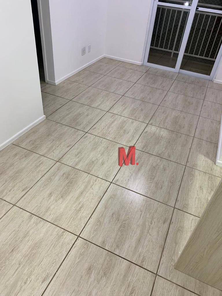 Apartamento à venda com 2 quartos, 45m² - Foto 8