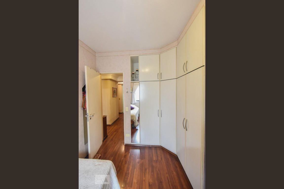 Apartamento à venda com 3 quartos, 100m² - Foto 3