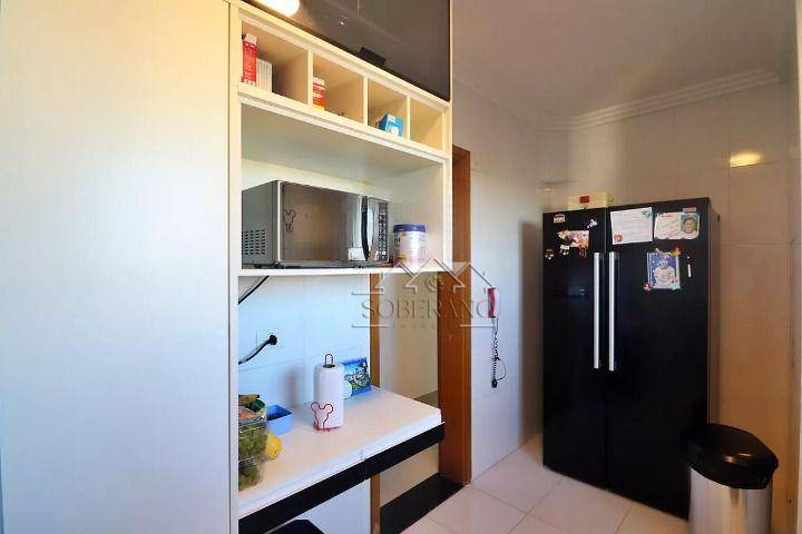 Apartamento à venda com 2 quartos, 72m² - Foto 8