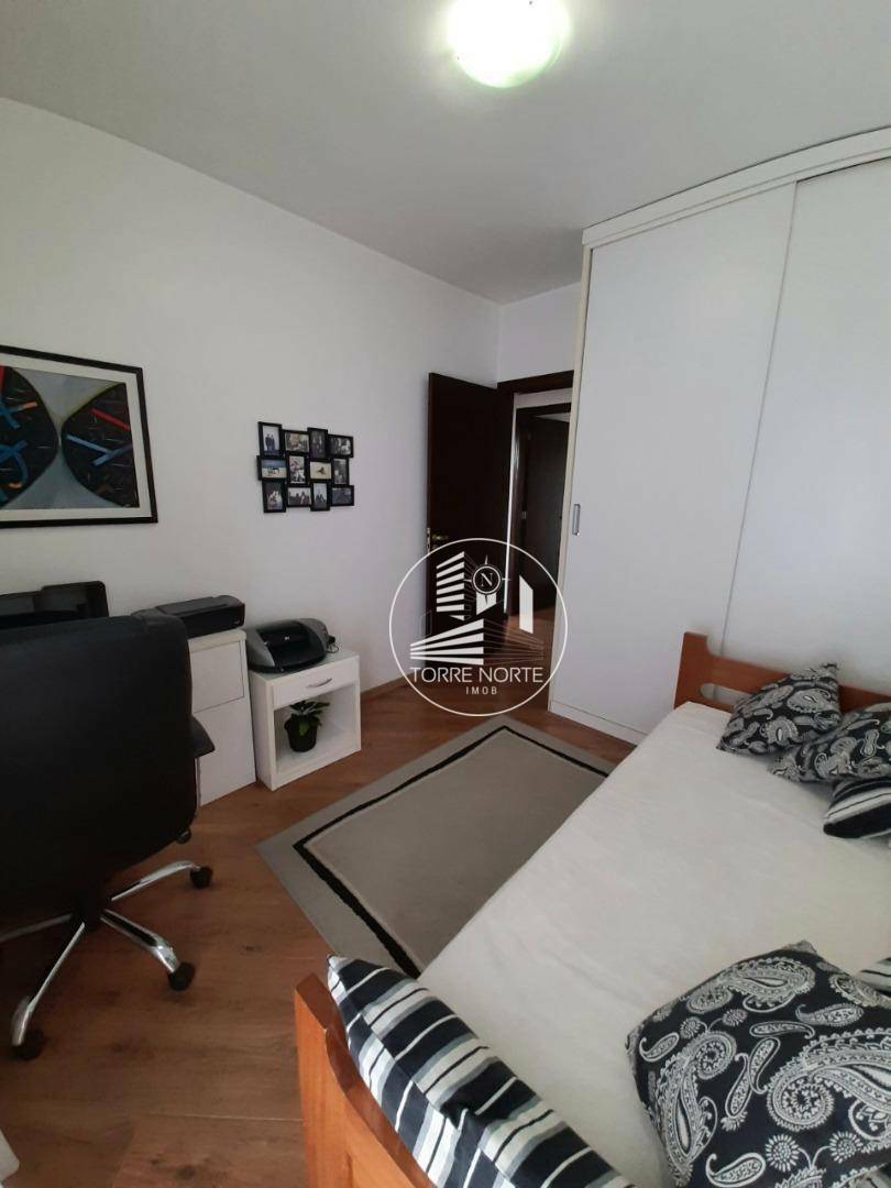 Apartamento à venda com 3 quartos, 136m² - Foto 11