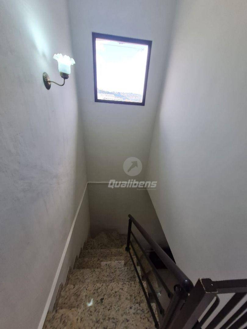 Sobrado à venda com 3 quartos, 181m² - Foto 6