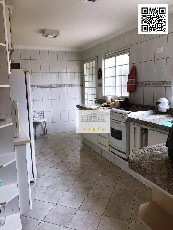 Sobrado à venda com 3 quartos, 201m² - Foto 11