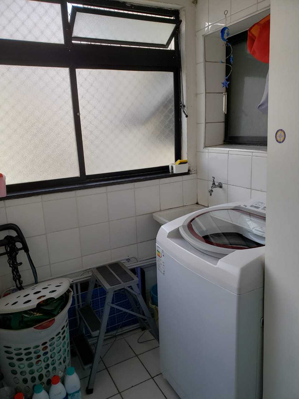 Apartamento à venda com 2 quartos, 60m² - Foto 11