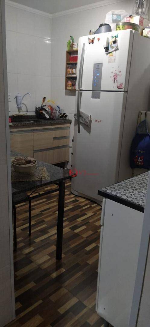 Apartamento à venda com 2 quartos, 48m² - Foto 3