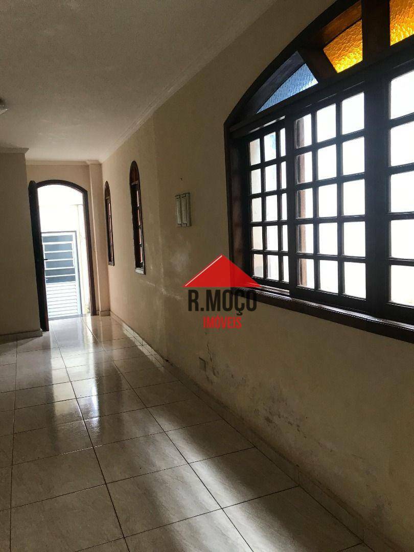 Sobrado à venda com 2 quartos, 148m² - Foto 4