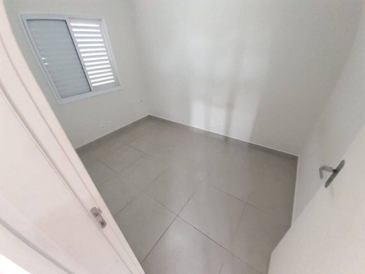 Apartamento para alugar com 2 quartos, 42m² - Foto 6