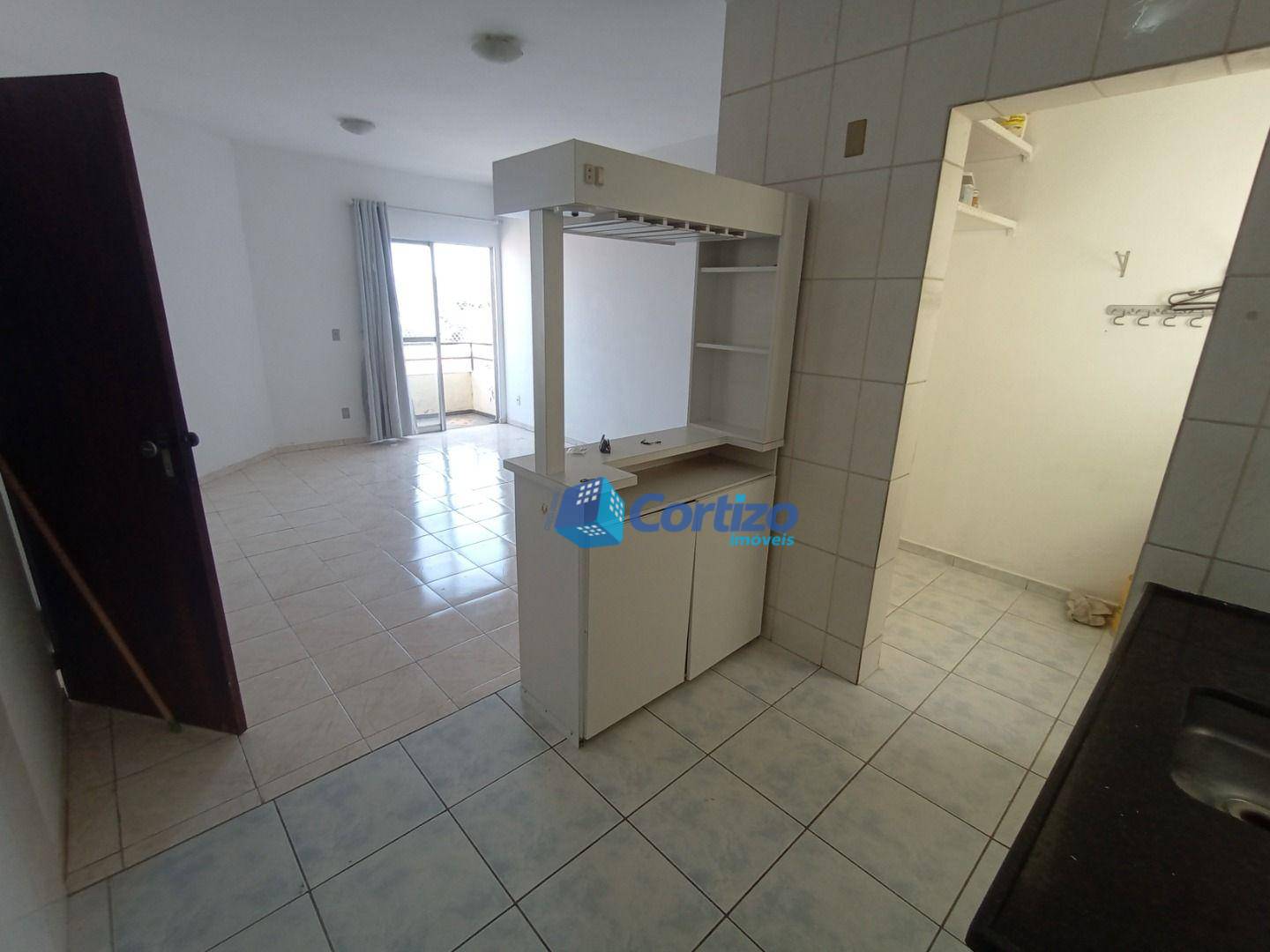 Apartamento para alugar com 2 quartos, 65m² - Foto 1