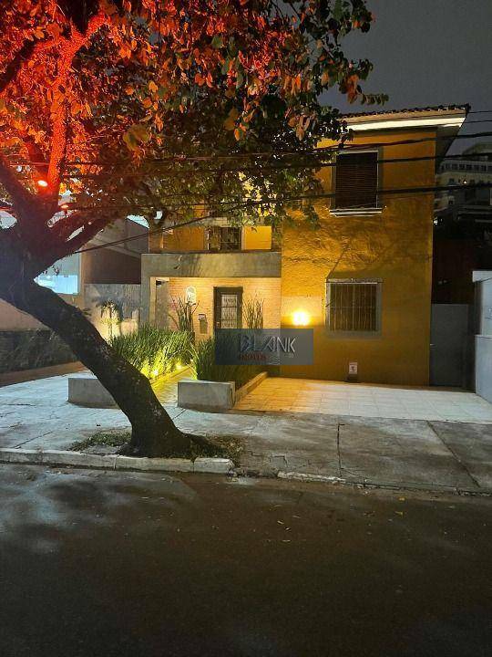 Casa para alugar com 2 quartos, 200m² - Foto 5