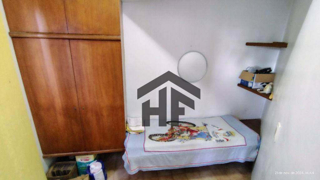 Apartamento à venda com 4 quartos, 160m² - Foto 19