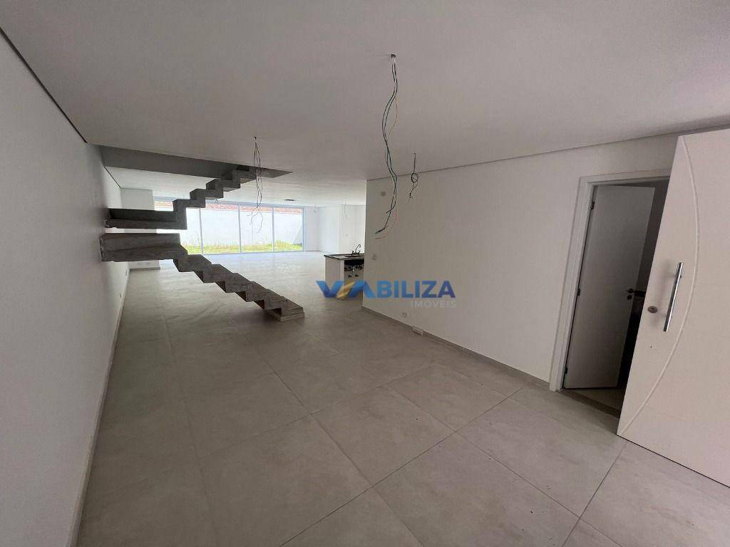 Sobrado à venda com 4 quartos, 260m² - Foto 3