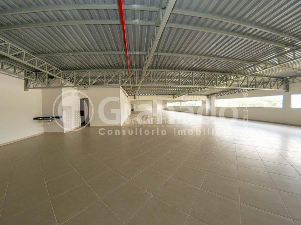 Prédio Inteiro para alugar, 1800m² - Foto 13