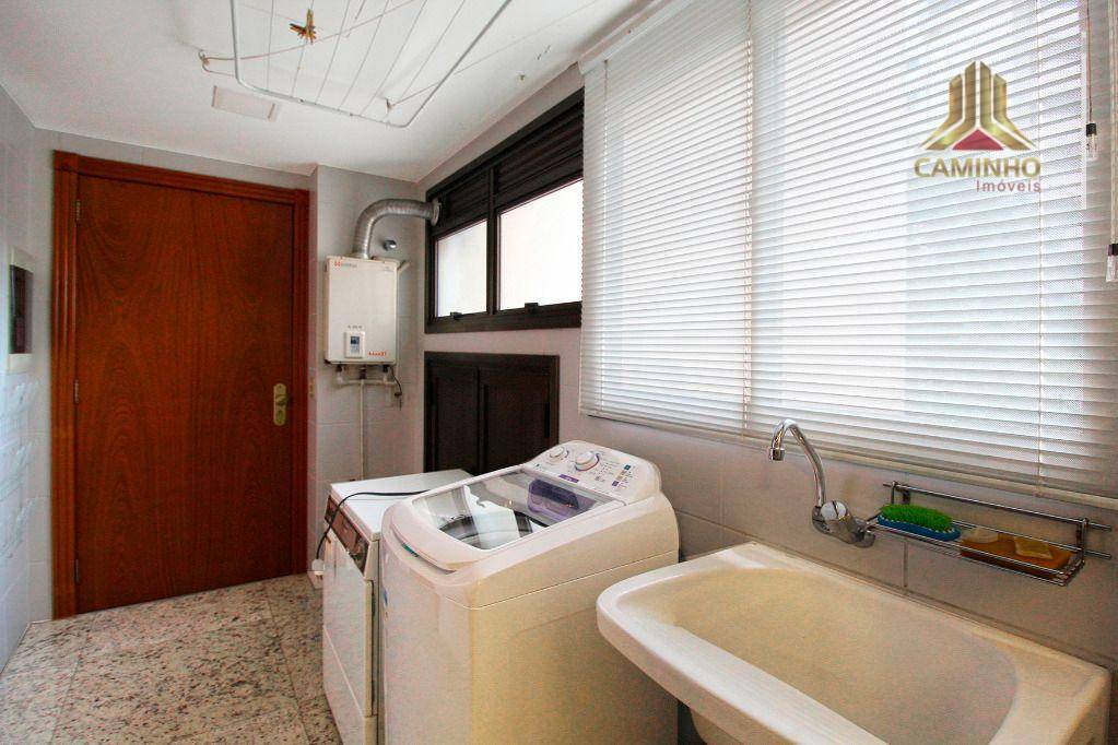 Apartamento à venda com 4 quartos, 183m² - Foto 18