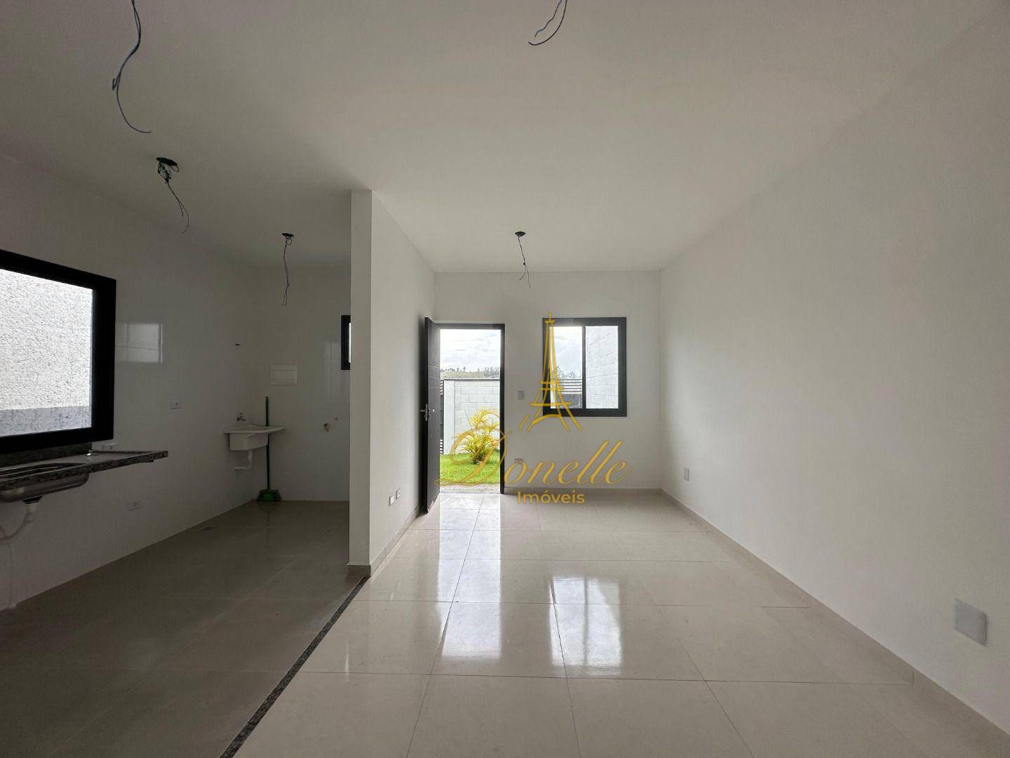 Casa à venda com 2 quartos, 68m² - Foto 25