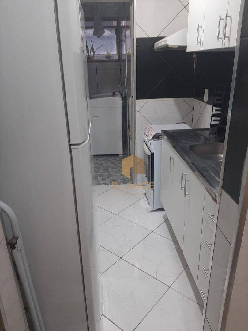 Apartamento à venda com 1 quarto, 45m² - Foto 12