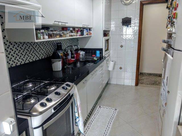 Apartamento à venda com 3 quartos, 85m² - Foto 23