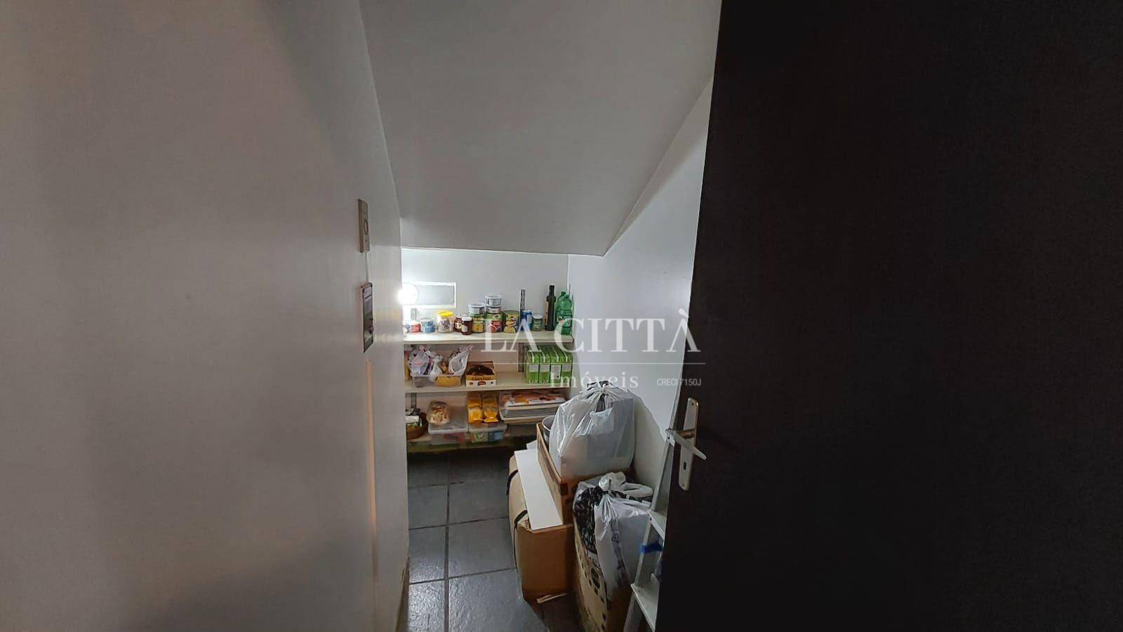 Sobrado à venda com 5 quartos, 350m² - Foto 16