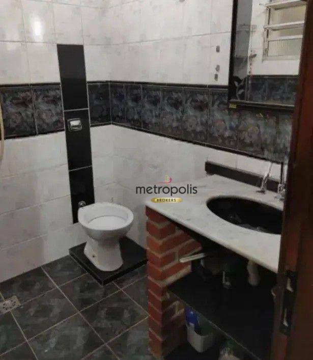 Sobrado à venda com 3 quartos, 209m² - Foto 14