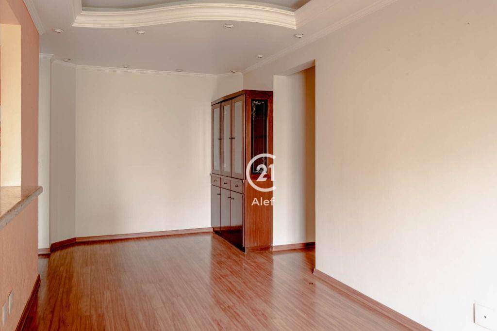 Apartamento para alugar com 2 quartos, 67m² - Foto 2