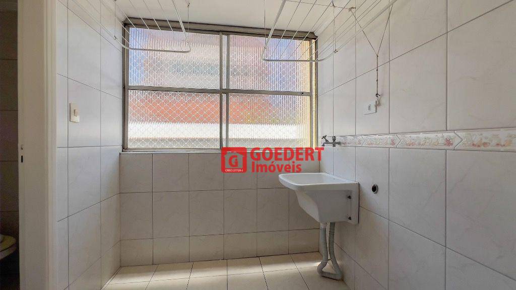 Apartamento à venda e aluguel com 2 quartos, 64m² - Foto 7