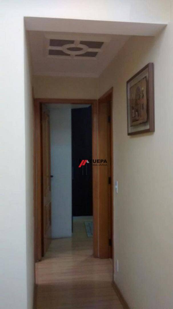 Apartamento à venda com 2 quartos, 84m² - Foto 1