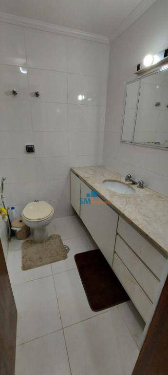 Apartamento à venda com 3 quartos, 159m² - Foto 20