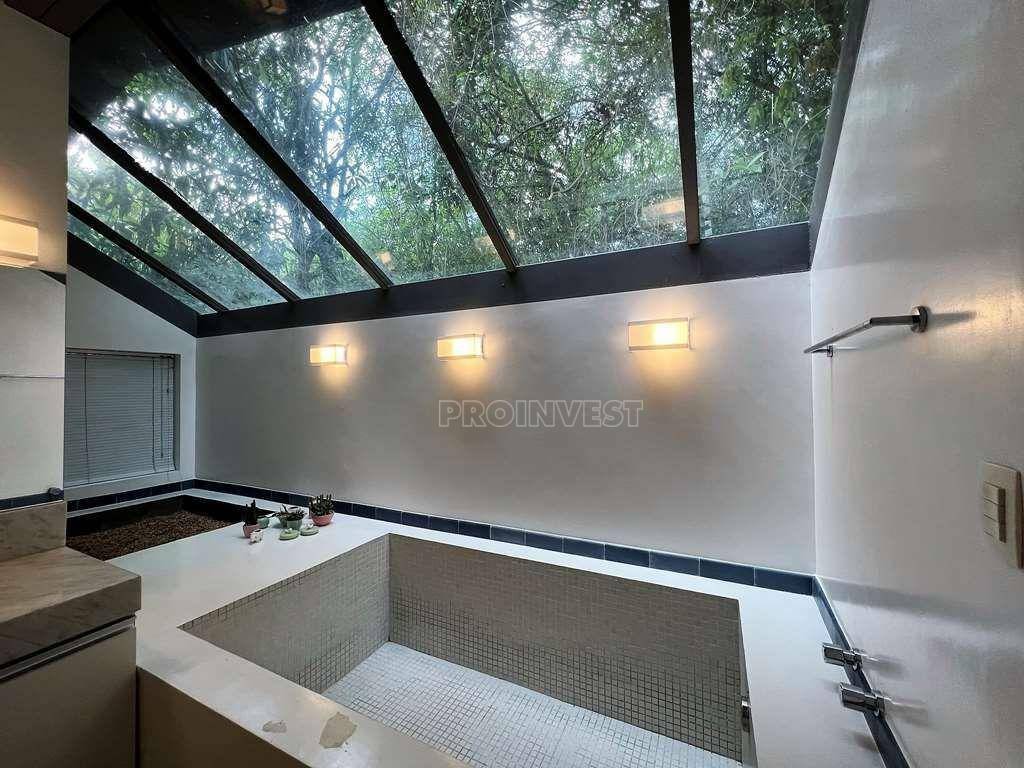 Casa de Condomínio à venda com 5 quartos, 382m² - Foto 29