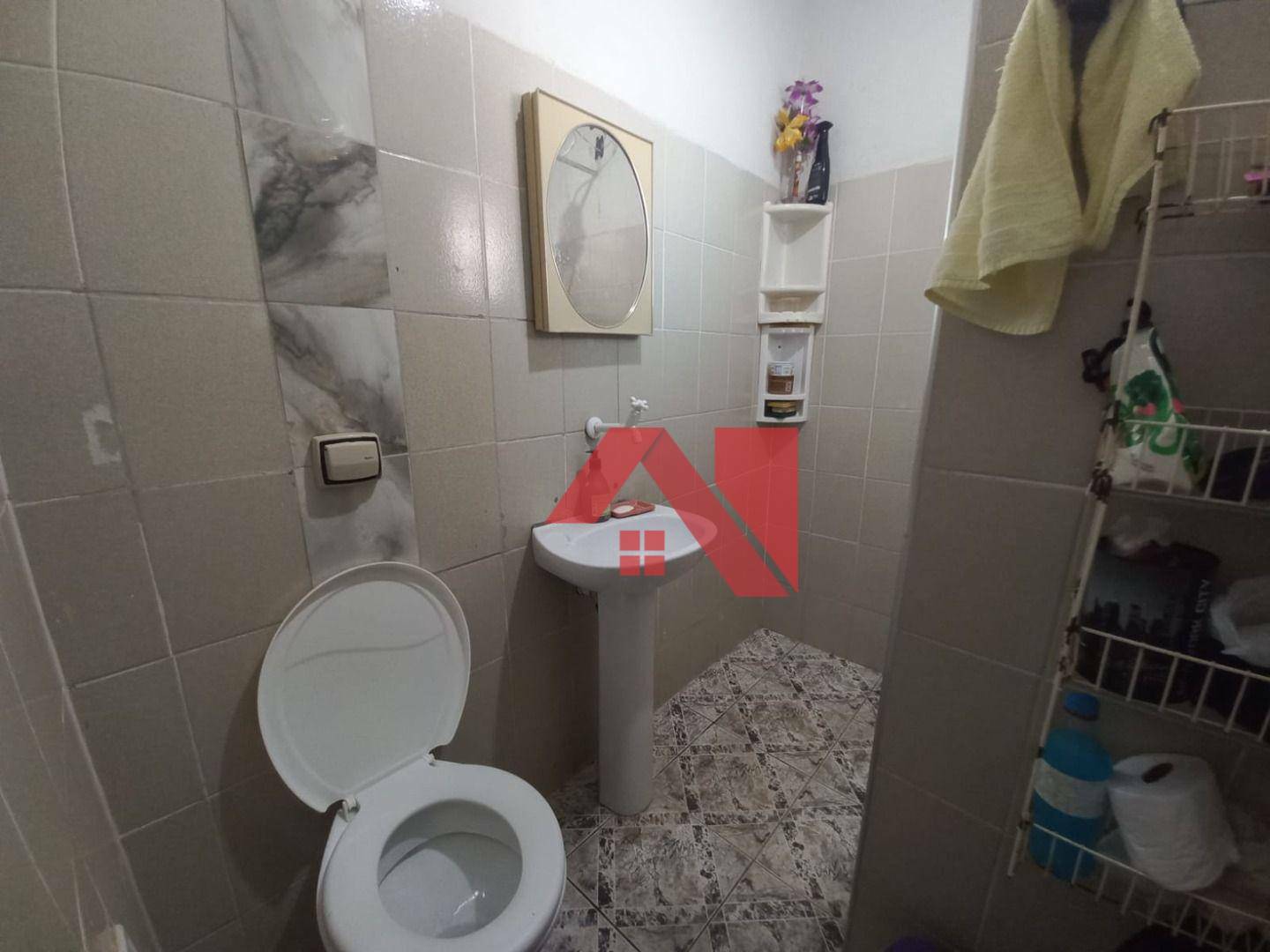 Casa à venda com 3 quartos, 90m² - Foto 8