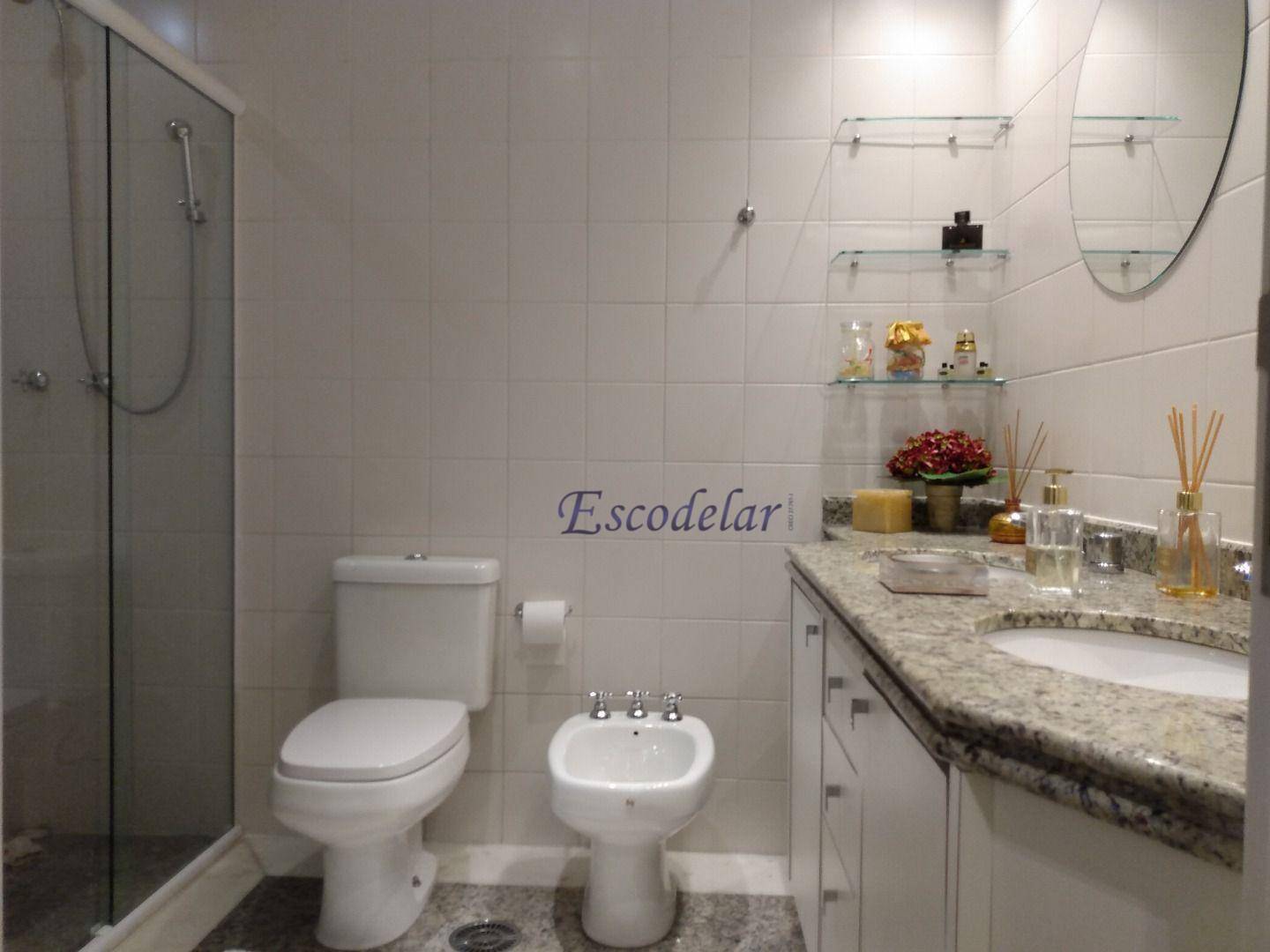 Apartamento à venda com 3 quartos, 192m² - Foto 9