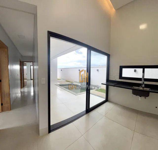 Casa de Condomínio à venda com 3 quartos, 160m² - Foto 2