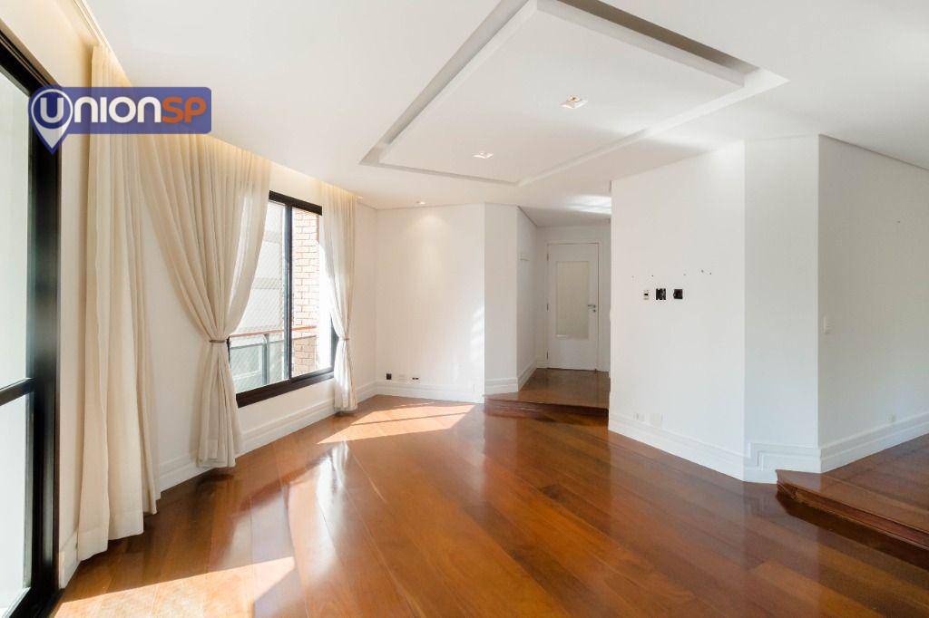 Apartamento à venda com 4 quartos, 206m² - Foto 8