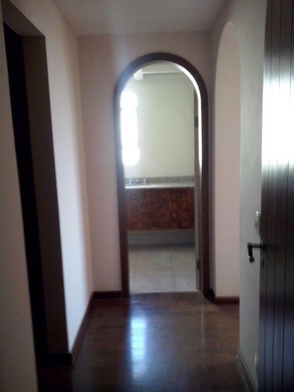 Apartamento à venda com 3 quartos, 200m² - Foto 13