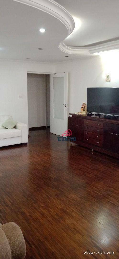 Apartamento à venda com 4 quartos, 200m² - Foto 21