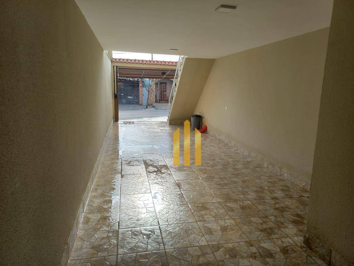 Sobrado à venda com 3 quartos, 180m² - Foto 46